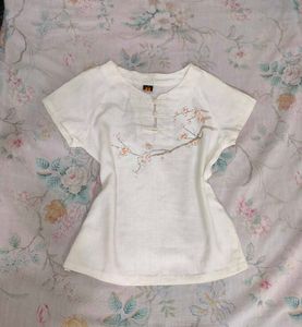 White Linen Kurta with Floral Embroidery