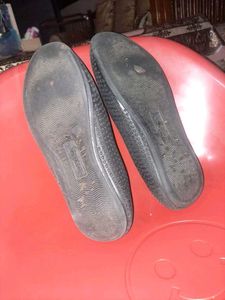 Black Rubber Flat Bellies