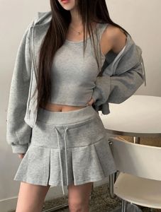acubi pleated skirt with attached shorts