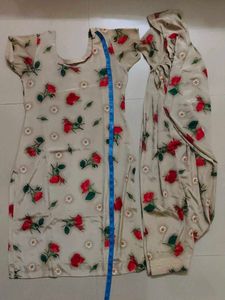 Elegant Rose Print Kurta Set
