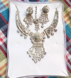 Necklace Earrings With Mangtika