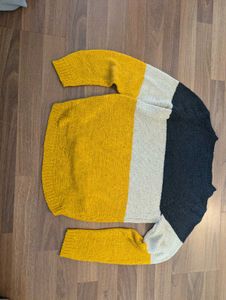 Color Block Knit Sweater