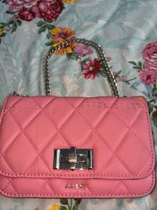 Chic Pink Quilted Chain Shoulder Bag