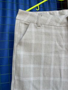 Classic Plaid Trousers