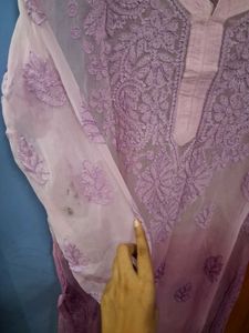 Embroidered Pink Chikankari Kurta
