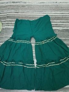 Elegant Embroidered Kurta with srara