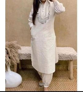 Final Sale🎉 Embellished Pathani Kurta Set