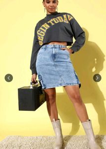Crop sweatshirt