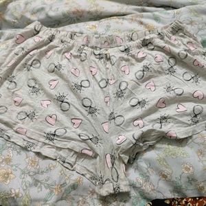 Cute Heart & Ring Print Shorts