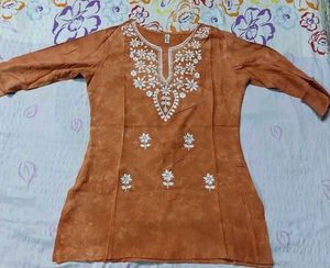 Elegant Embroidered Kurta top