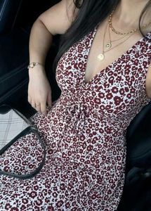 🌸🪞 Chic Floral Midi Dress 🪞🌸