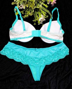 very sexy and beautiful lace detail lingerie set ?