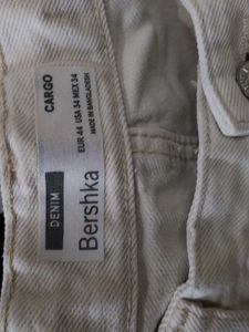 Beige offwhite Cargo Pants