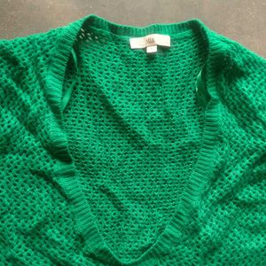 Chic Green Textured Knit Sweater