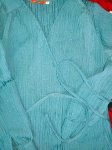 Chic V-Neck Tie-Waist Tunic