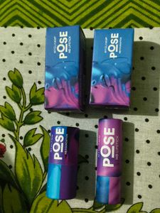 MyGlamm Pose HD Foundation & Lipstick