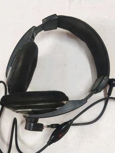 Wired Headphones &amp; Earbud Set