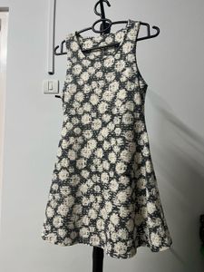 Chic Textured Sleeveless A-Line Dress