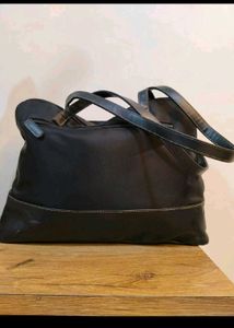 Chic Black Shoulder Bag💥
