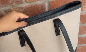 Beige &amp; Black Tote Bag✨