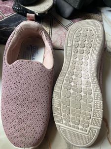 Comfy Pink Knit Slip-On Shoes