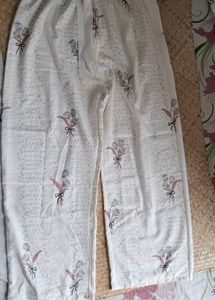 Trouser pants with free palazzo