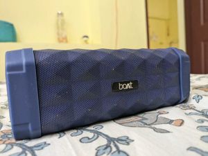 BLUETOOTH SPEAKER Boat Stone 650