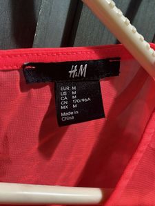 H&amp;M Coral Sleeveless Top