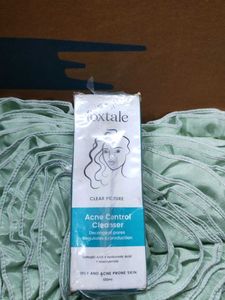 Foxtale Acne Control Cleanser