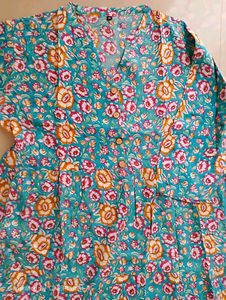 Beautiful Floral Print Kurta