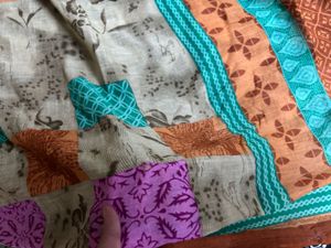 pure cotton Saree(small hole)