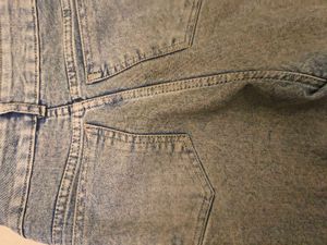 Light Wash Straight Leg Jeans
