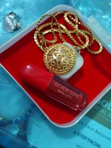 Gold plated like chain set with pendant