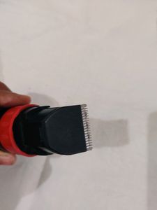 Philips Men Trimmer Used Not In Working Condition