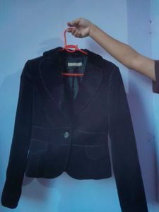 Elegant Black Velvet Blazer