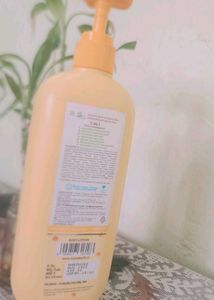 Mamaearth Ubtan Moisturizing Body Lotion