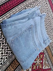 Light Wash Denim Jeans