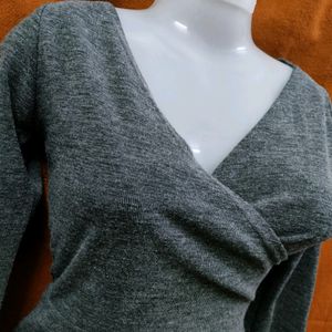 39 / Length 30in / Sleeve 23inch