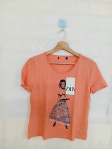 Graphic Print T-Shirt - Casual Style