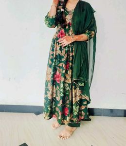 Beautiful Floral Print Kurta  with Dupatta