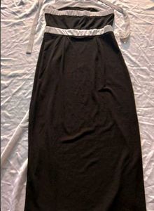 Black Colourblocked Shoulder Straps Maxi Dress