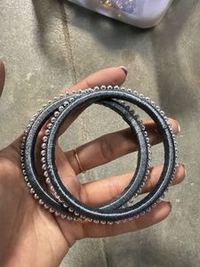Sparkling Bangle Set