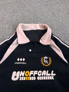 UNOOFFICIAL Graphic Sweatshirt