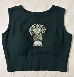 Embroidered Sleeveless Blouse