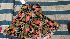 Vibrant Floral Print Skirt