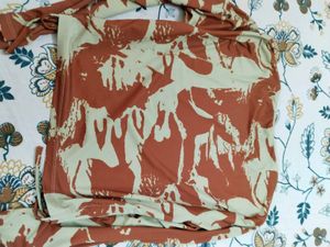 Stylish Printed Long Sleeve Crop Top