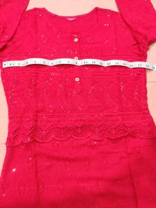 Vibrant  Embroidered Kurta🌸
