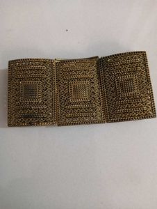 golden bracelet