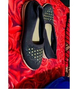 Mojari For Women