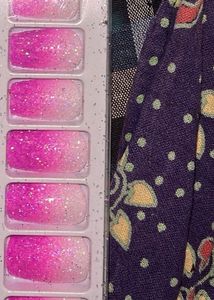 pink nails